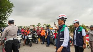 95ff3b27-7541-4e35-b9d9-d21192f59323