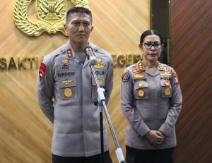 kapolda-kepri-empat-personel-tersangkut-narkoba-diproses-propam.jpg