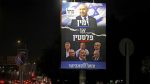 billboard-kampanye-partai-likud-yang-menaungi-netanyahu-terlihat-di-yerusalem-menjelang-pemilu-israel